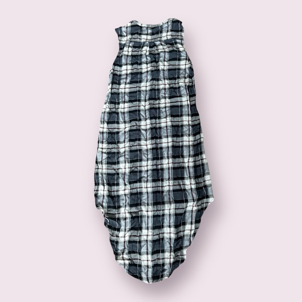 Women’s Cupcakes & Cashmere Plaid Tunic Length Tank Top Blouse Size Medium - Picture 2 of 8